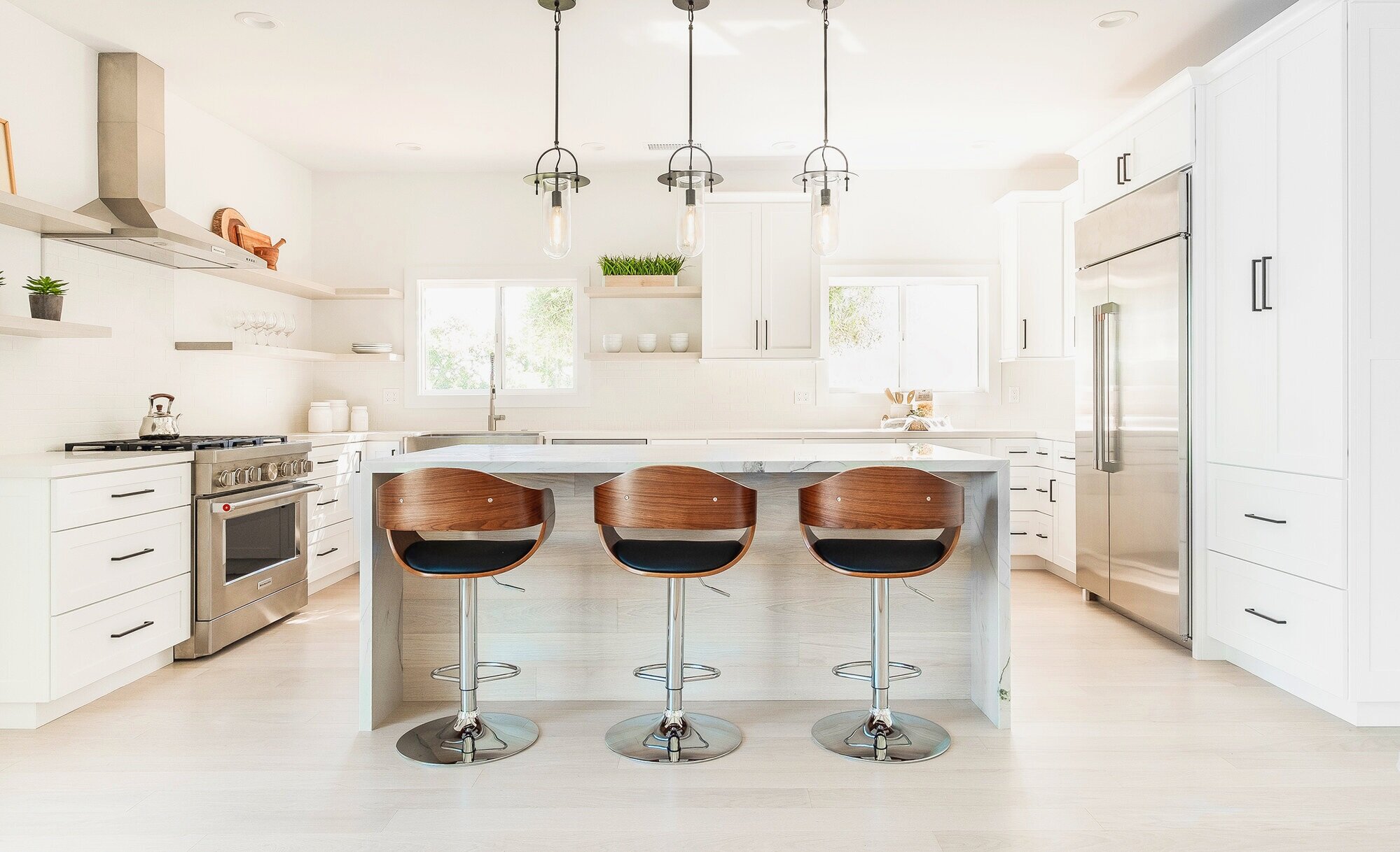 Christine Cowles Styled and Staged Santa Barbara Staged4more School of Home Staging Student Work 6.jpg